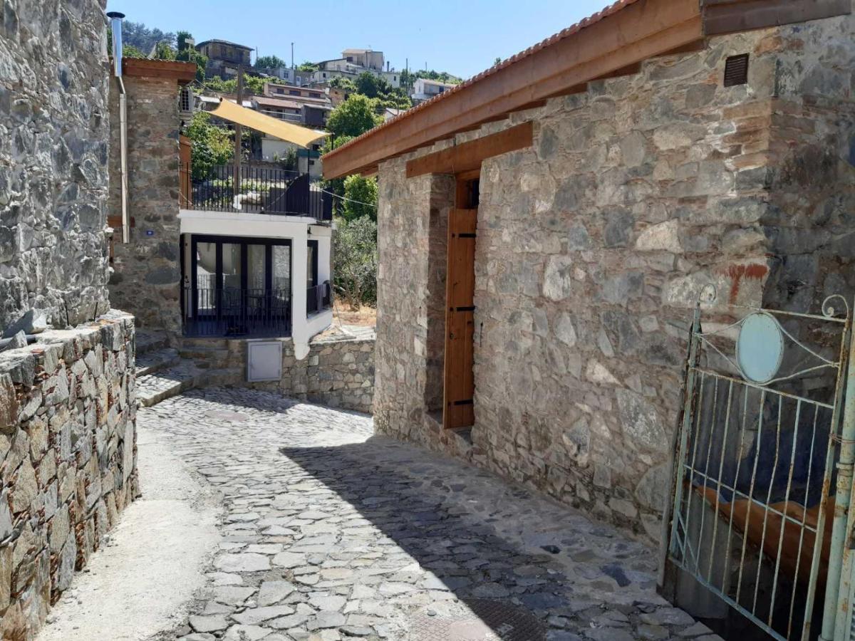 Μαρηλιον Vila Kyperounda Exterior foto